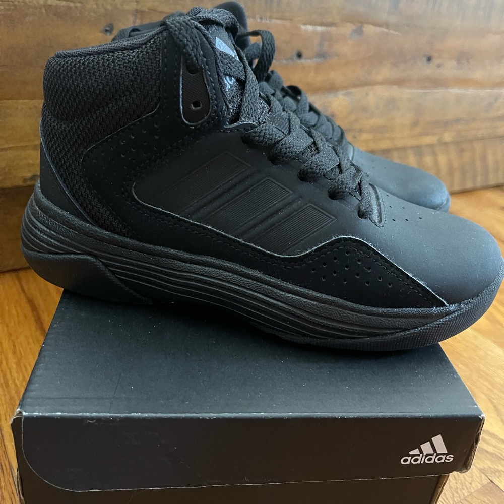 Adidas boys size 13 black high shoes